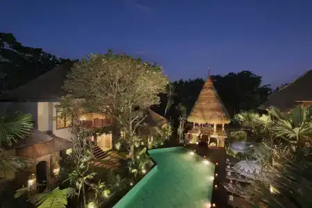 The Alena a Pramana Experience - 37