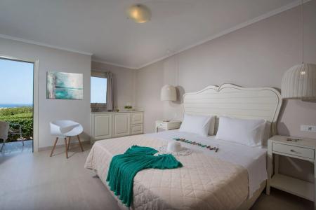 Notos Heights & Suites - 256