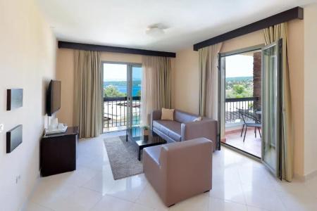 Blue Waves Resort - 173