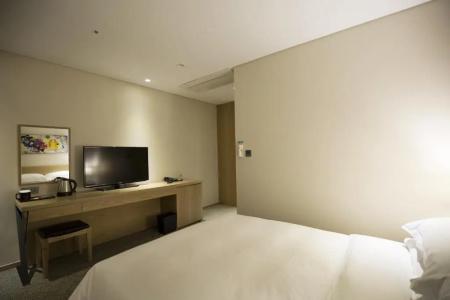 Best Western Haeundae - 34
