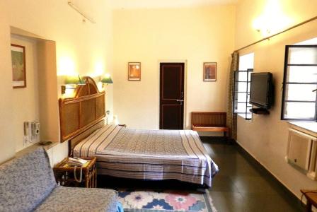 Jai Niwas Garden - 32
