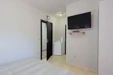 Villa Ivanovic - 90