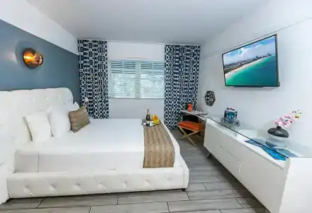 Oceanside and Suites - 47