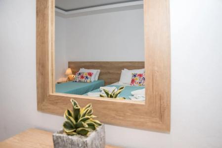Aphrodite Studios & Suites - 78