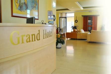 Grand Loutraki - 1