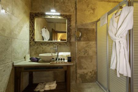 Helen Cave Suites - 8