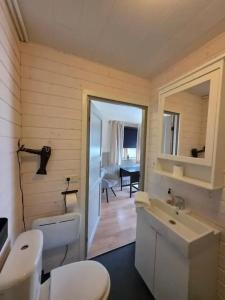 Riverfront Boutique - 12