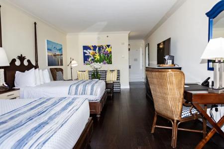 Inn at Pelican Bay - 67
