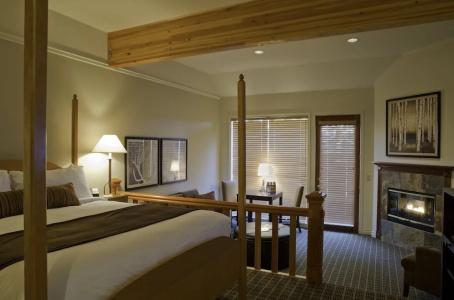 Pine Ridge Inn - 50
