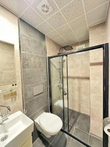 Gloria Suite - 33