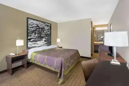 Super 8 by Wyndham North/Powell - 19