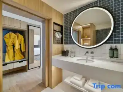 The Tawana Bangkok - 36