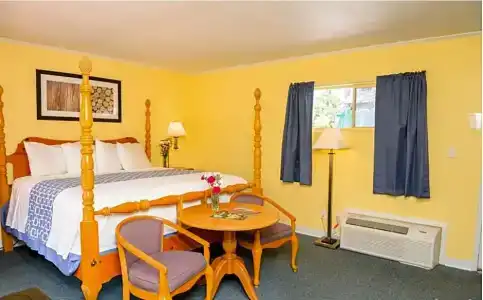 Land o Nod Inn - 25