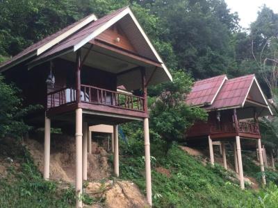 Namtok Bungalows - 16