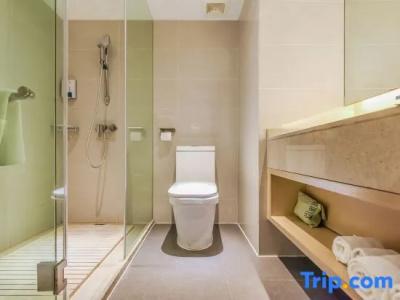 Best Western Plus Airport - Kci East - 95