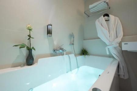 Best Western Premier Masqhotel - 88