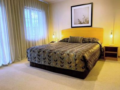 Greenlane Manor - 25