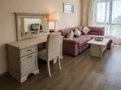 White Rock Castle Suite & SPA - 101