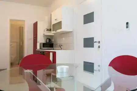 Luxury Klara - 36