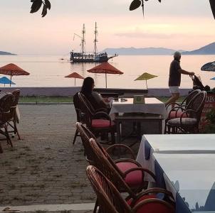 Deniz - 16