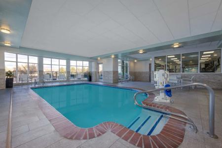 Hilton Garden Inn/Journal Center - 17
