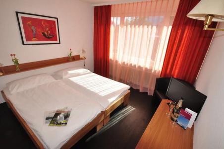 Merkur - West Station Lodge - 5