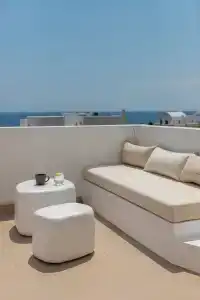 Voca & Suites - 75