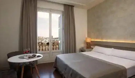 Duquesa Suites Barcelona - 38