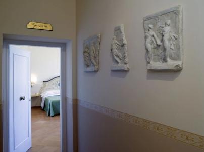 Residenza Gens Julia - 2