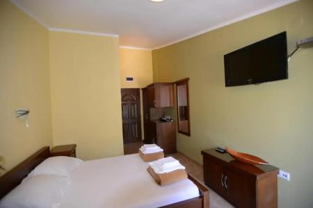 ROOMS & DOBROTSKI DVORI - 21