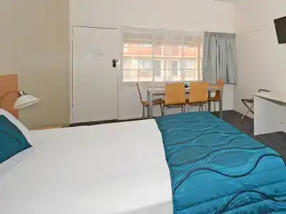 Urangan Motor Inn - 34