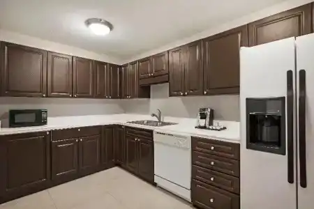 Holiday Inn Express & Suites Sarasota East, An Ihg - 31