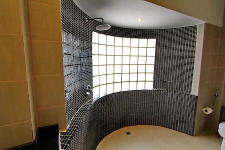 East Suites - 164