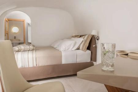 Elite Luxury Suites - 227