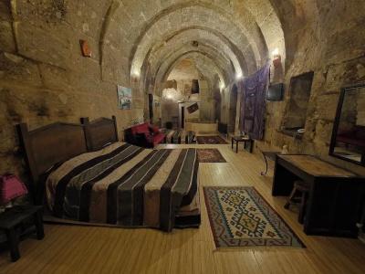 Cappadocia Antique Gelveri Cave - 107