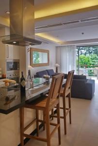 Pearl of Naithon - 103