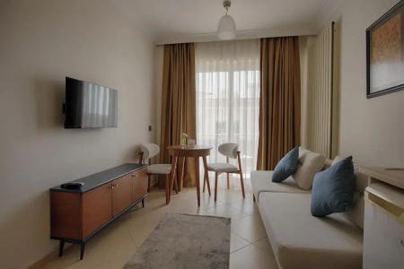 Kamer Suite & - 82