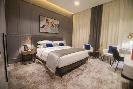 Rose Executive - Dwtc - 5