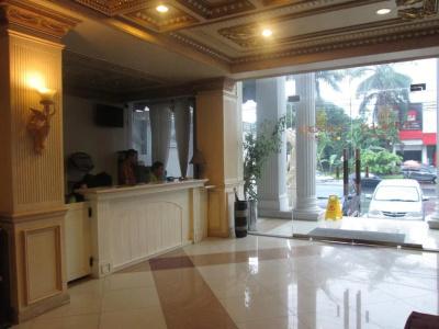 Kangen Boutique - 12