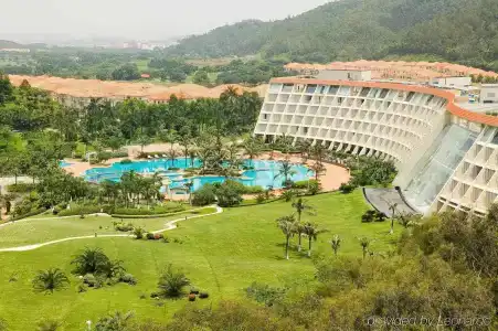 Tangla Dongguan (Former: Sofitel Dongguan Royal Lagoon) - 12