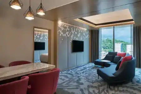 Le Meridien - 155
