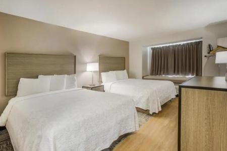Red Roof Inn Plus+ & Suites Savannah – i-95 - 44