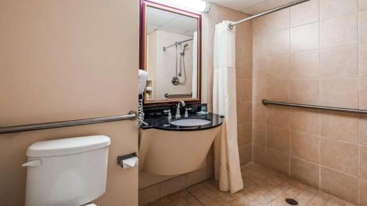 Best Western Riverside Inn - 43