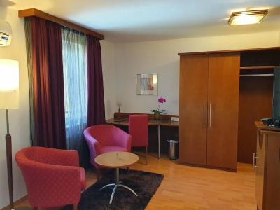 Via Roma - 79