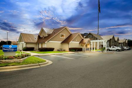 SureStay Studio by Best Western - 24