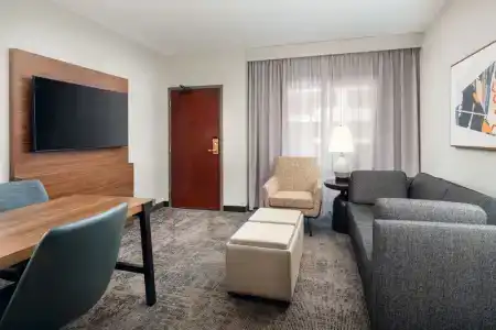 Embassy Suites - 63