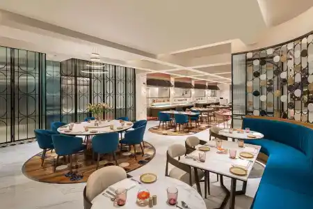 Radisson Mumbai Goregaon - 18