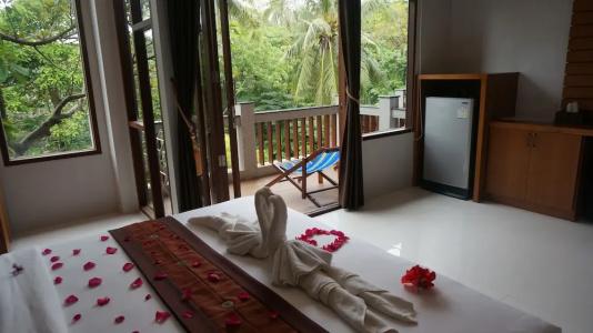 Lanta Intanin Resort - Sha Extra Plus - 150