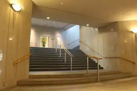Toshi Center - 23