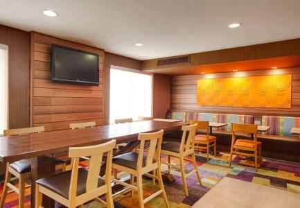 Fairfield Inn by Marriott - 17